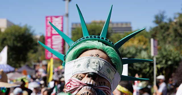 Survey: One-fourth of Democrats Believe America is 'Below Average'