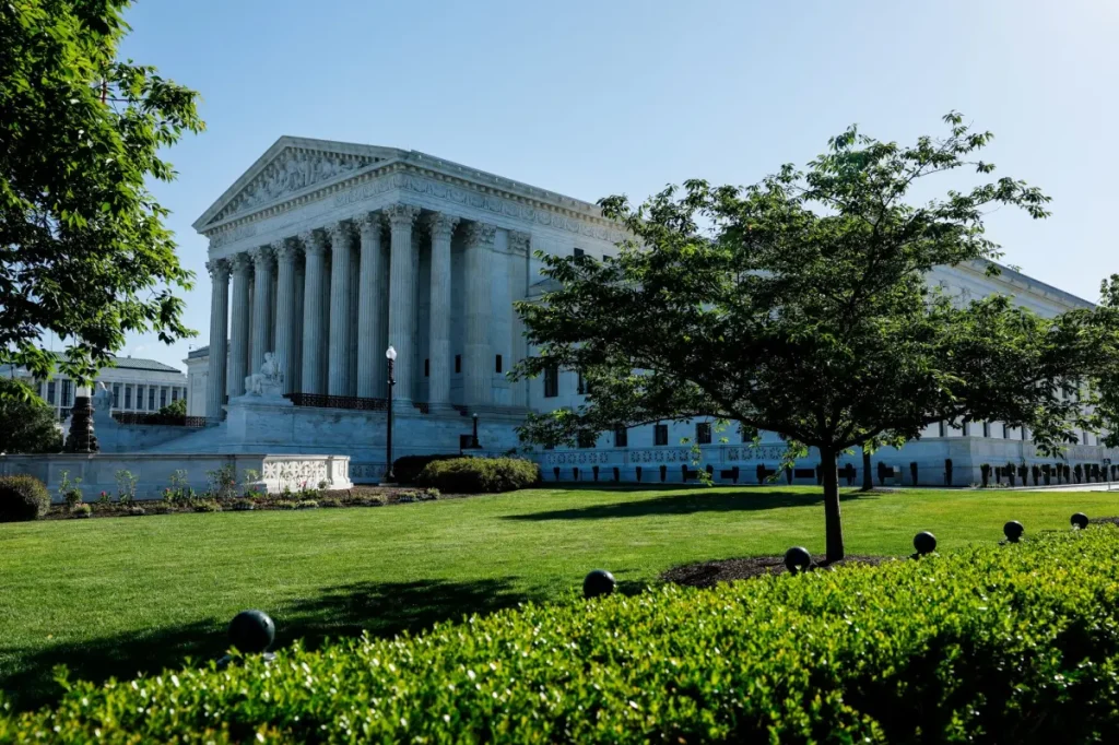 The Democrats' warning about the Supreme Court puts the US in serious jeopardy.