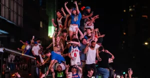 The Knicks are for the fans who always stayed loyal.