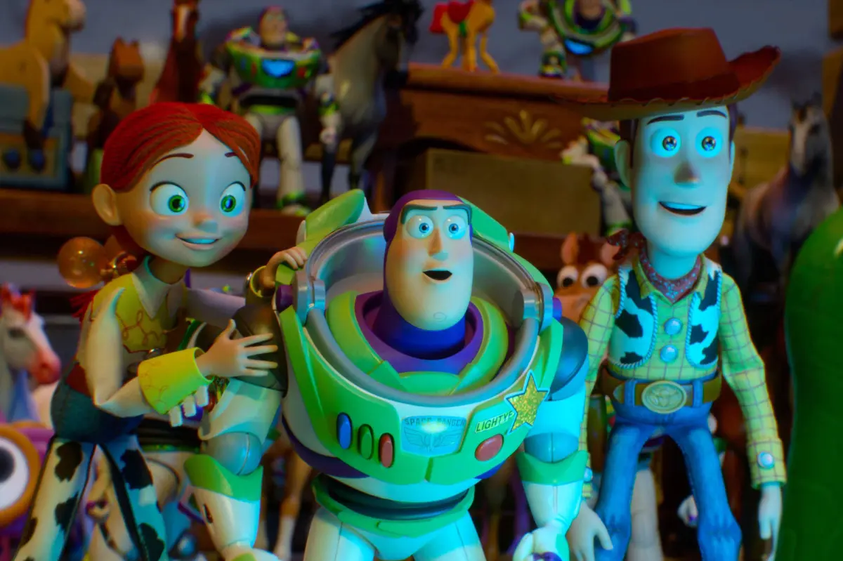 The discussion on AI versus childhood in 'Toy Story 5'