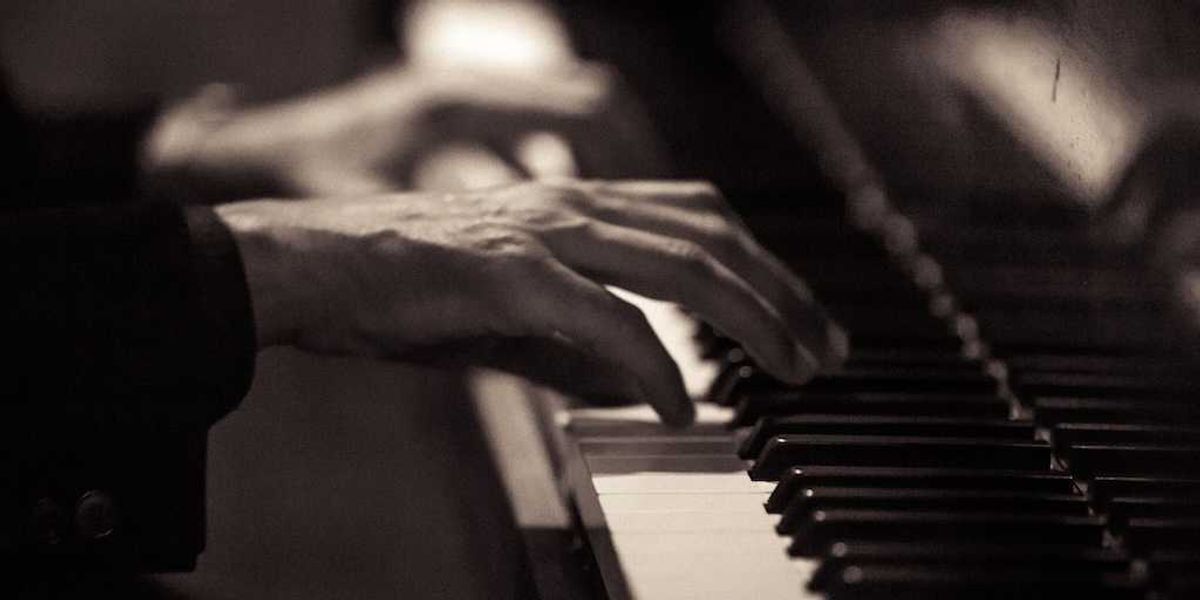 The melody that allows sadness to speak openly