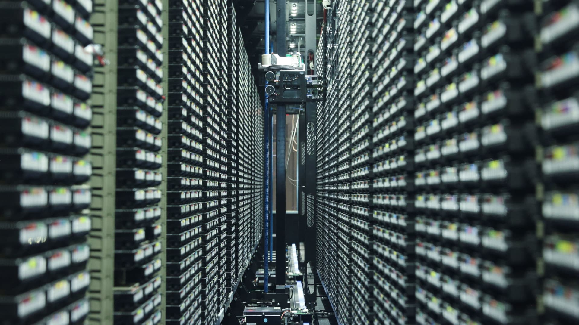 These 10 Chinese companies are driving U.S. data centers.