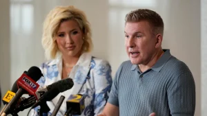 Todd Chrisley reflects on emotional conversation with Savannah following Trump’s pardon.