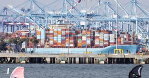 Trade Gap in the U.S. Decreases Due to Soaring Oil Exports and AI Imports