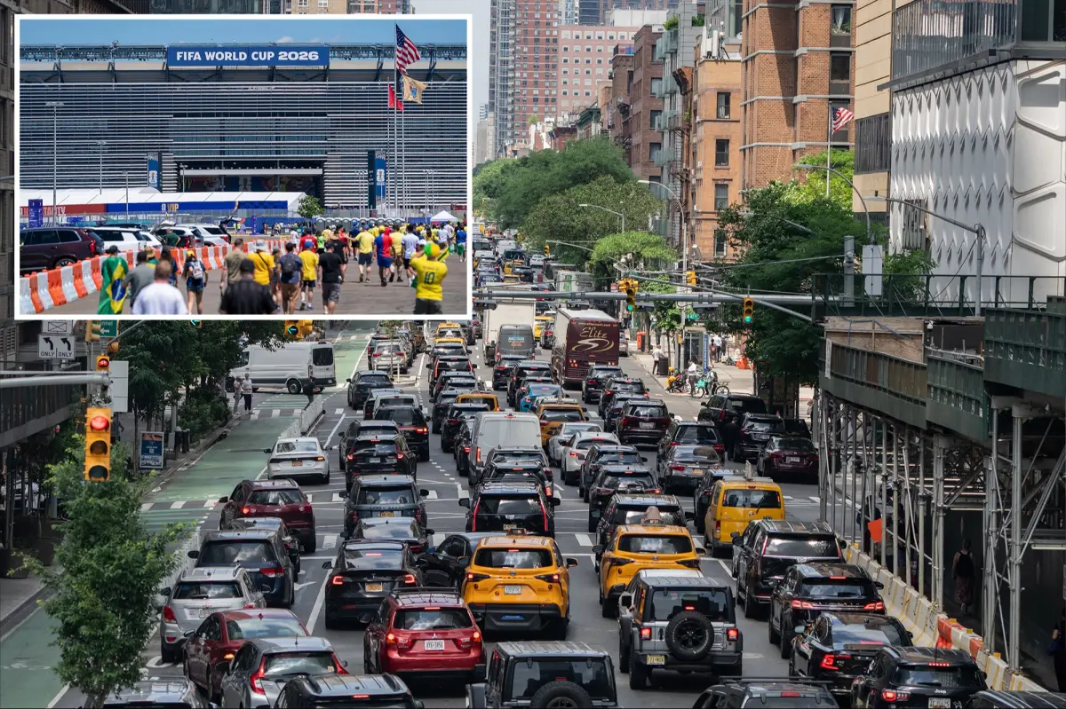 Traffic congestion hits NYC as World Cup visitors face disorganized transit arrangements.