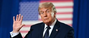 Trump Reaffirms Support for 'Jerk' Senator After Promising Not to Endorse Him