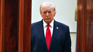 Trump considers including Iran war coverage in $15 billion lawsuit against the New York Times.