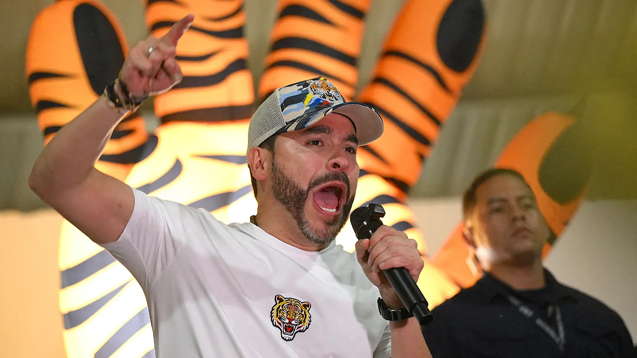 Trump praises Abelardo de la Espriella during disputed voting in Colombia