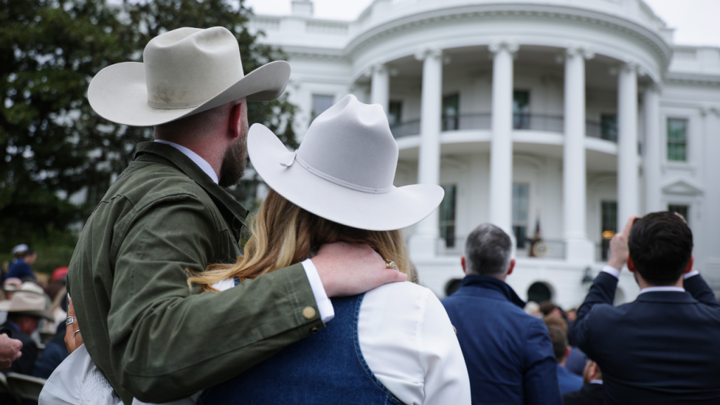 Trump welcomes farmers to dinner in the White House Rose Garden to highlight trade successes