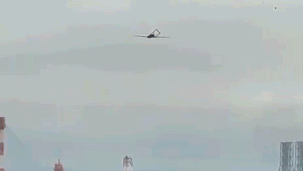 Ukraine carries out a major drone strike on an oil refinery in Moscow.