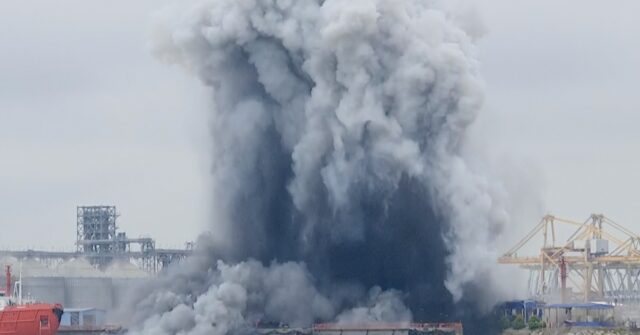 Ukrainian Sea Drones Detonate in and Around Romanian Port