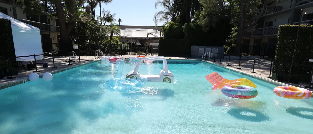 Video Captures ICE Officer Finding 6-Year-Old Unconscious in Pool and Taking Immediate Action