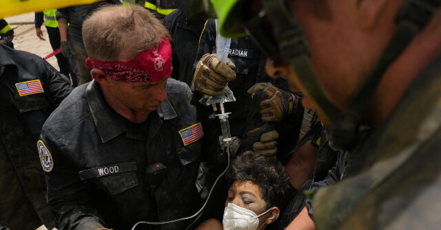 Video Seems to Show Venezuela's Leader Diosdado Cabello Preventing U.S. Rescuers