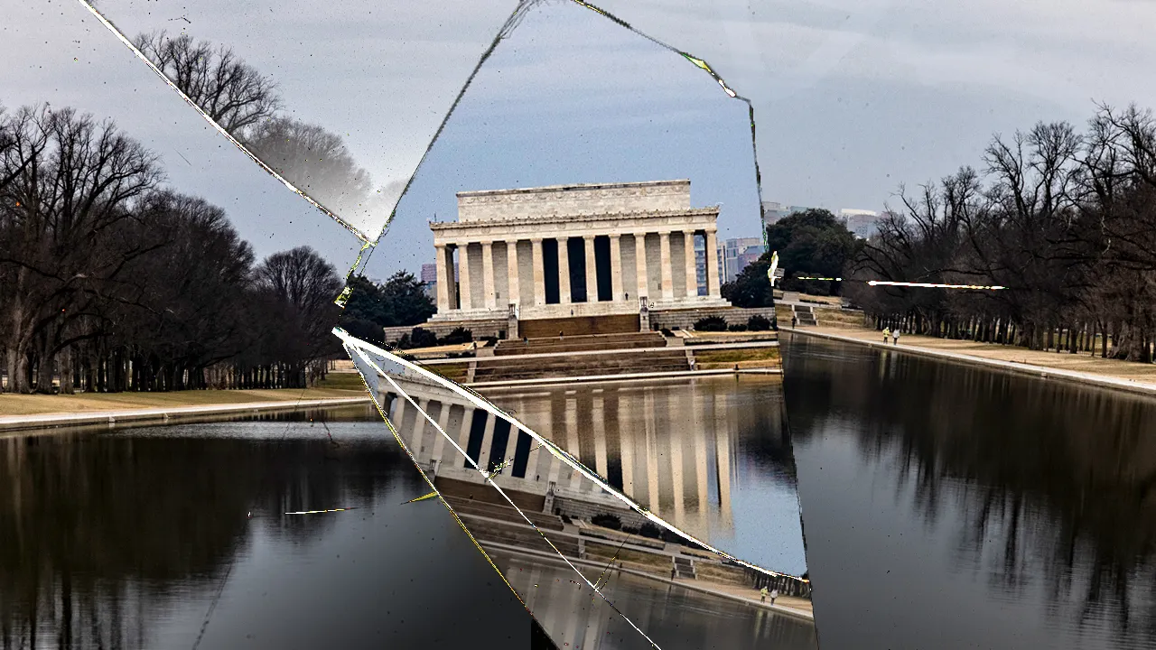 Washington Monument defaced with blood amid rise in National Mall assaults