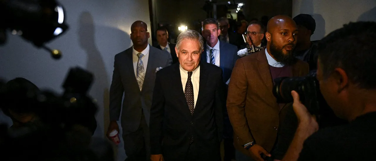 We Covered Migrants Receiving Free Legal Assistance from a Left-Leaning District Attorney. His Office Ceased Logging Their Cases.