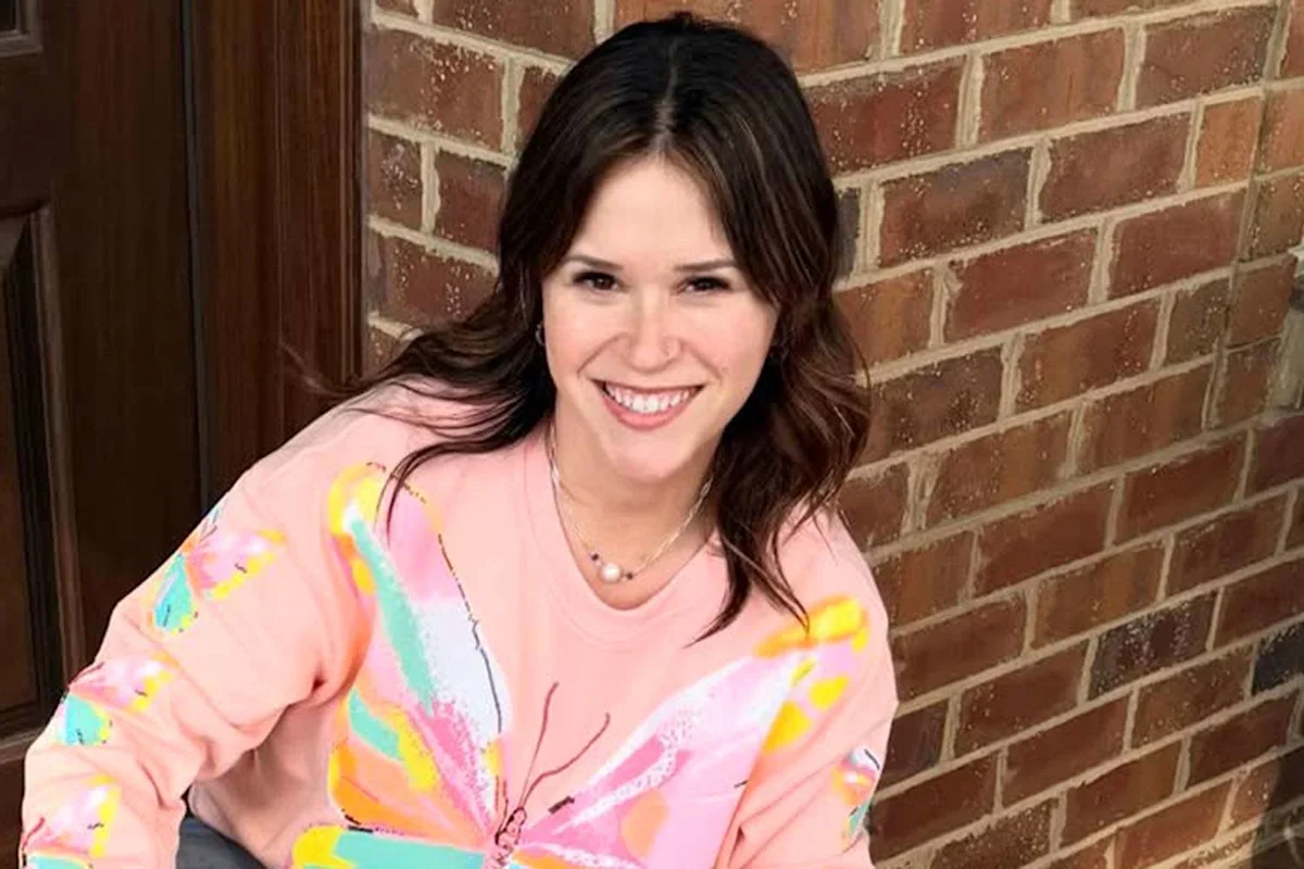 Woman Believed She Had a Stomach Virus, and Doctors Suspected an Autoimmune Condition. What It Really Was Was More Serious.