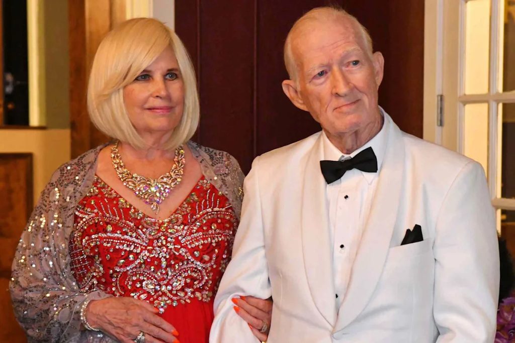 Woman Contributes $90K to YMCA Initiative for Alzheimer’s Patients and Their Caregivers in Memory of Her Late Husband