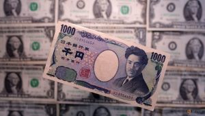 Yen reaches 160, while the dollar falls from a two-month peak during Iran discussions