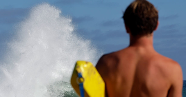 16-Year-Old Lifeguard Saves Child from Huge Waves at California Beach