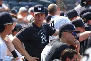 Aaron Judge offers straightforward guidance for the Yankees' focus issues while sliding.
