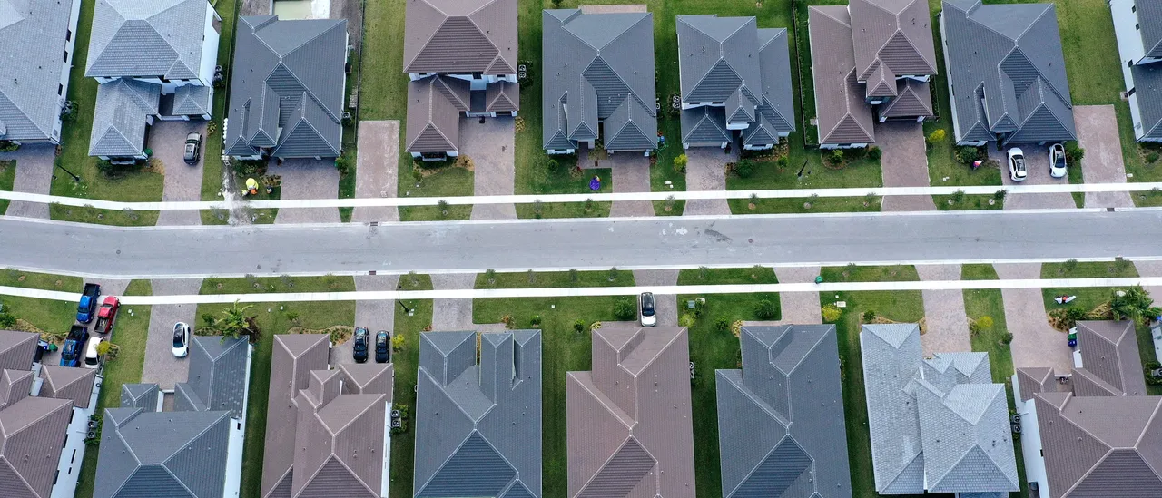 Almost 30% of Haitian Refugees in the US with Temporary Status Are Homeowners, Data Reveals