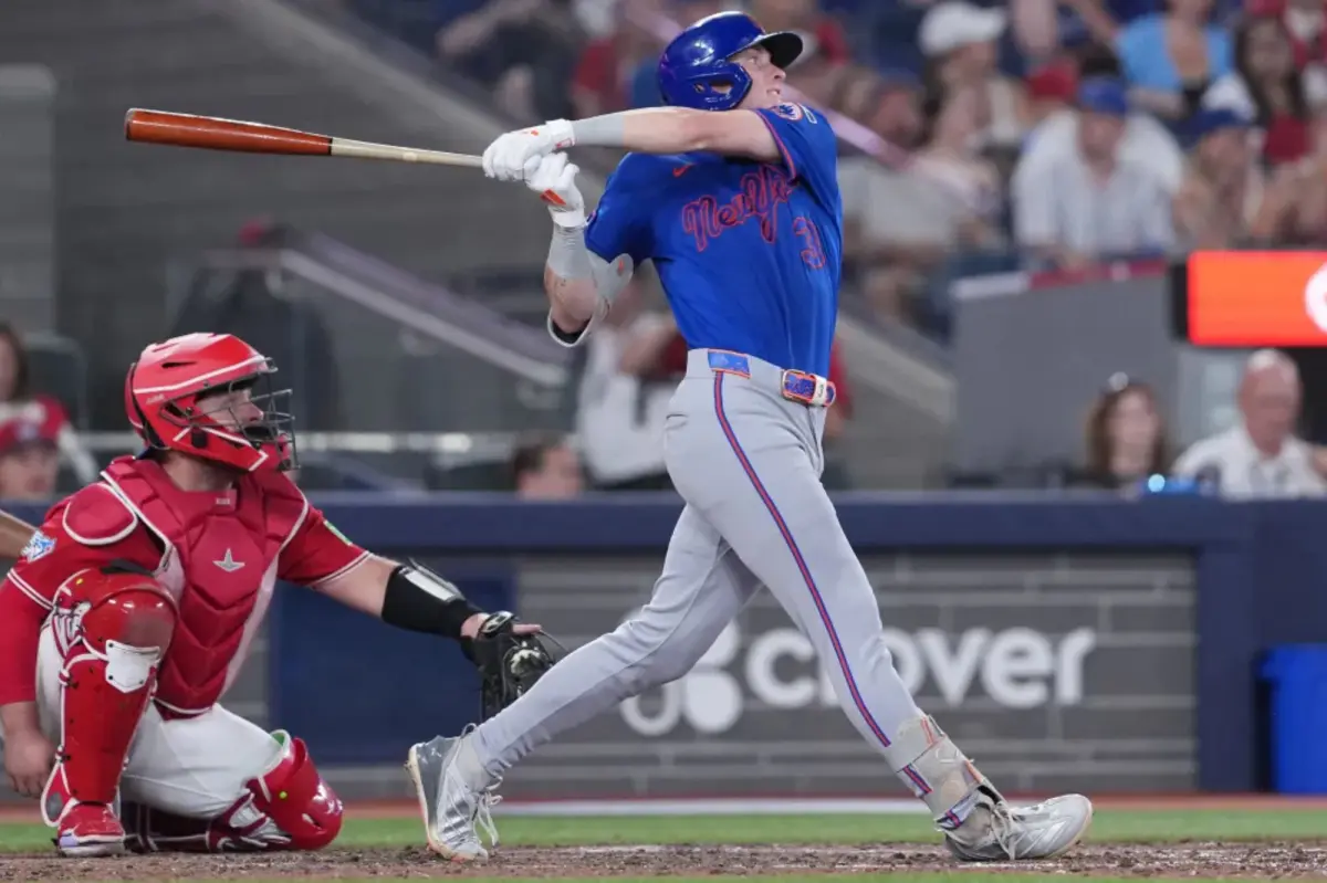 Carson Benge's home run against a left-handed pitcher stands out as a notable bright spot in the Mets' defeat.