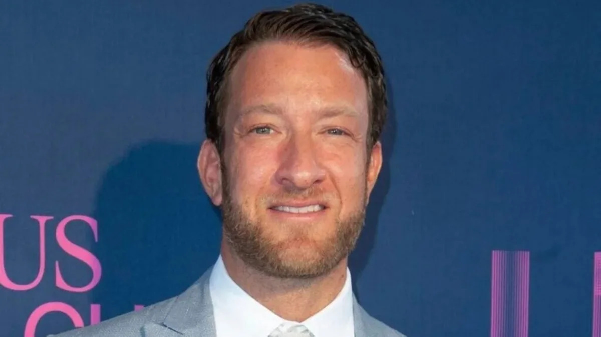 Dave Portnoy Has Lost Millions on His Bitcoin Investment: 'I’m Not Selling, It Could Drop to Zero'