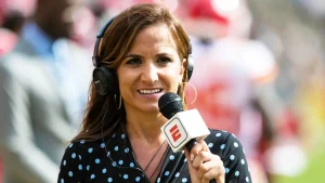 Dianna Russini presented text messages with the Vikings coach to evade a ticket, bodycam video reveals