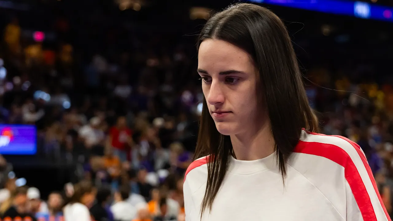 Ex-NBA doctor cautions about serious risks for Caitlin Clark if physical play persists