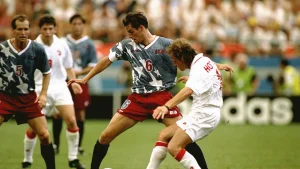 Ex-USA star advocates for changes to red card rules following Folarin Balogun incident