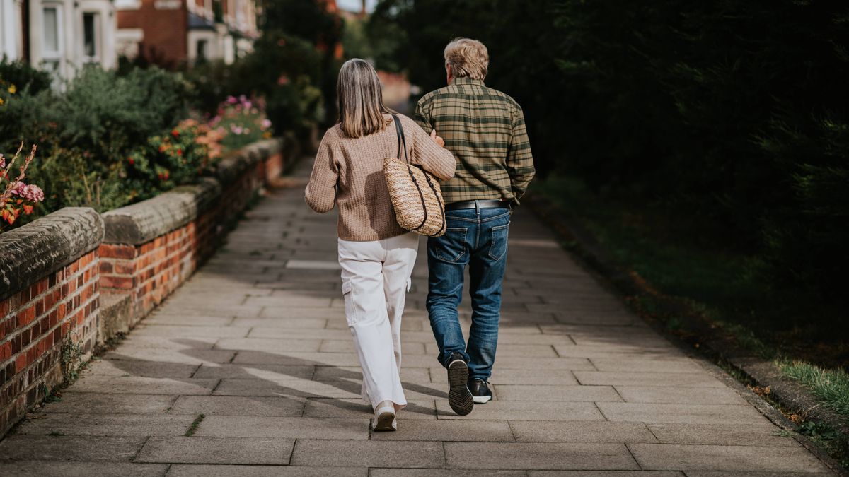 Initial indicators of dementia: 4 warning signs that can show up before memory decline
