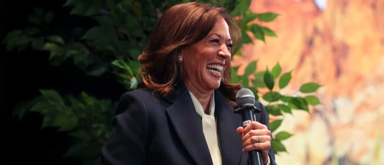 Kamala Harris Shows Loyalty in Strong Indication That She's Still in the Game