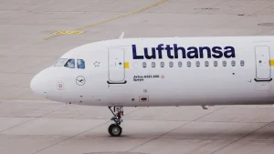 Lufthansa restricts fitness influencer due to her athletic attire, she states