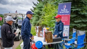 Minnesota siblings collect $60,000 for veterans at their lemonade stand