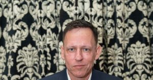 Peter Thiel Claims Pope Leo is Acting as a Chinese Communist Agent Regarding AI