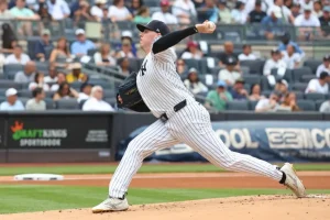 Ryan Weathers struggles with persistent stomach problem during difficult game against the Yankees