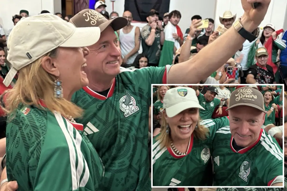 Sen. Mark Kelly faces criticism for wearing a Mexico jersey at a World Cup match