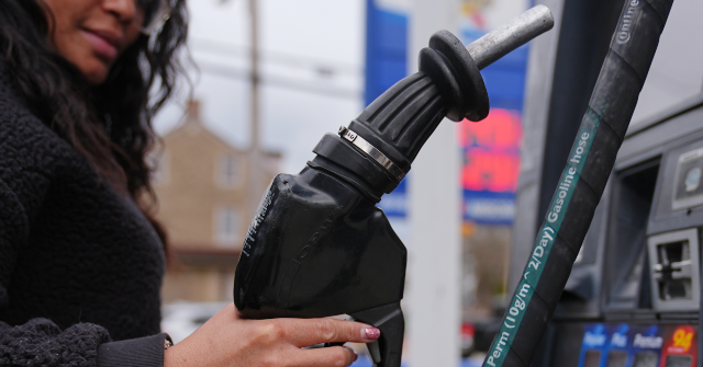 Trump: Gasoline Retailers Need to Reduce Prices 'Right Now' for the American People or 'Serious Issues Await'