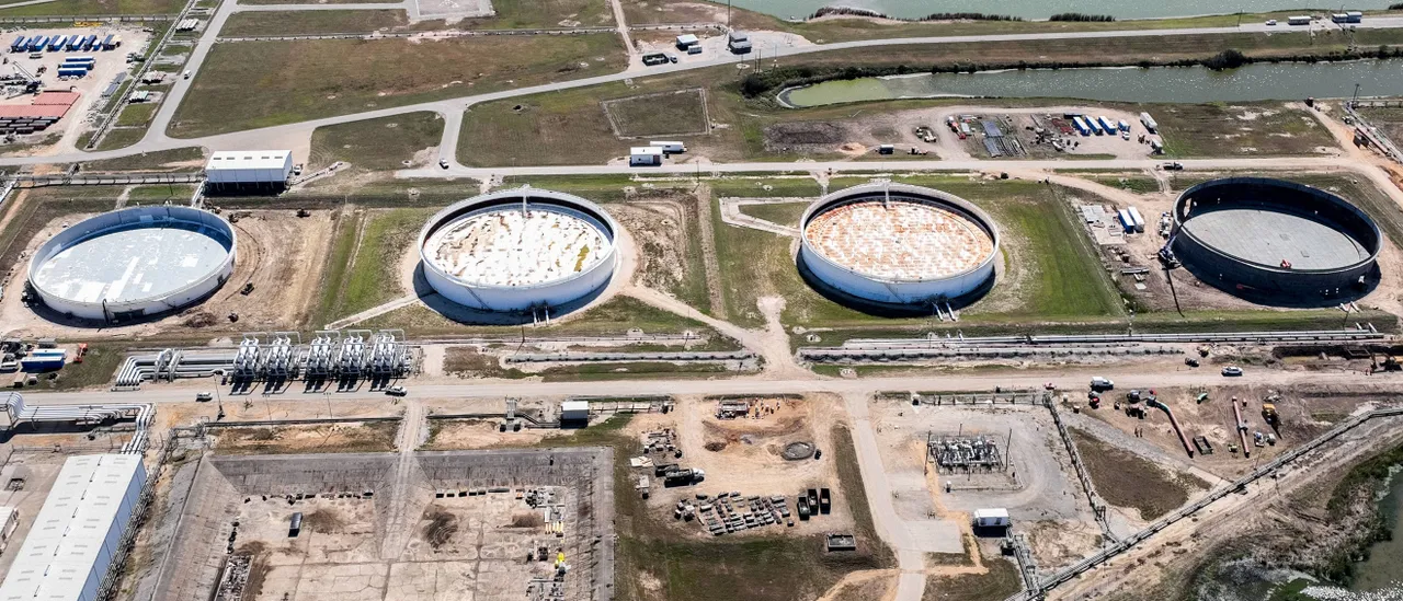 Alert Signs Emerge As America's Oil Supplies Dwindle For Iran Conflict