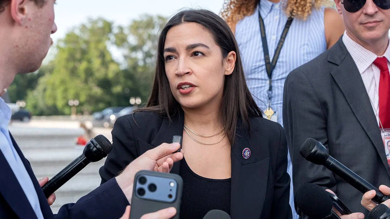 Alexandria Ocasio-Cortez tops 2028 Democratic poll but is hesitant to commit