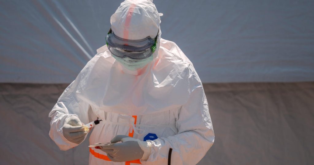 American working for aid group in Congo diagnosed with Ebola, CDC reports