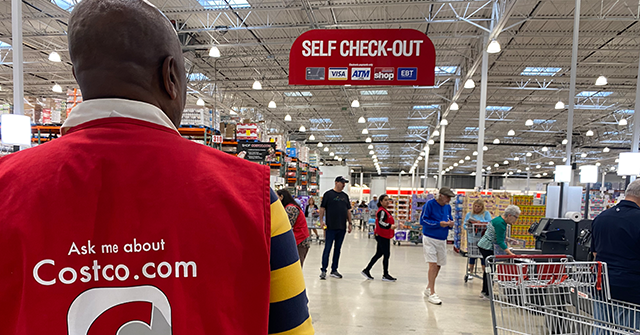 America's Wealthy Cashiers Outshine Europe's Stagnant Elites