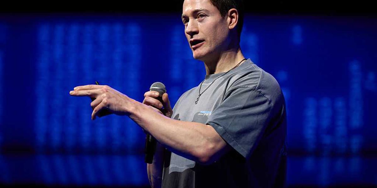 Anti-aging entrepreneur who used his son for blood treatments shares his terminal diagnosis