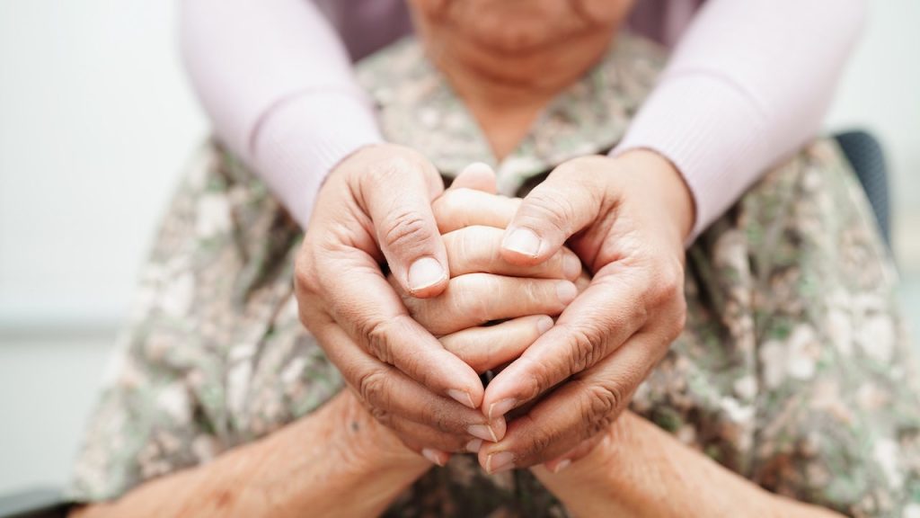 Blood test for Alzheimer&rsquo;s could forecast memory loss ten years in advance