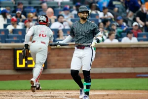 Bo Bichette minimizes concerns regarding his future with the Mets