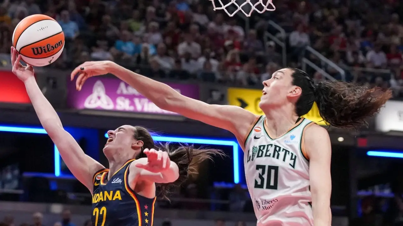 Caitlin Clark hit in the face by WNBA legend following foul that might lead to a fine in significant victory