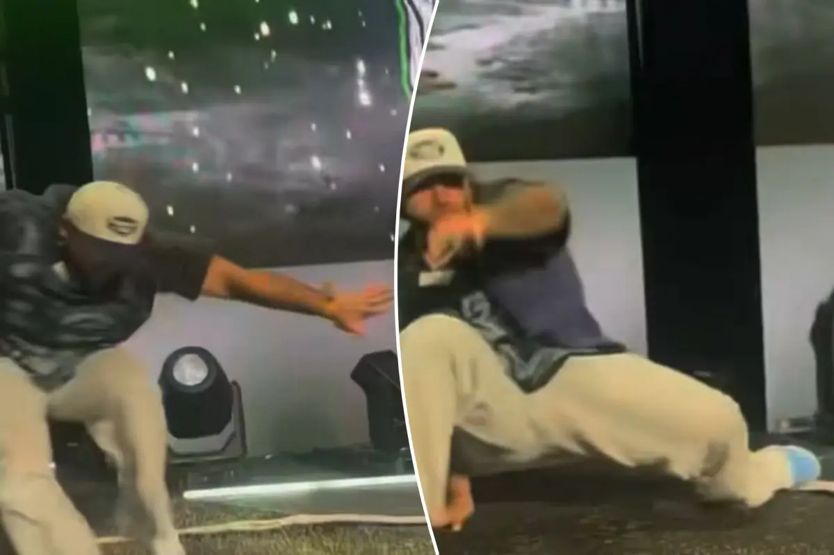 Cam Skattebo of the Giants missteps during a backflip at Fanatics Fest in an unsettling moment