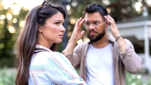 Columnist suggests that the anti-marriage movement might be harming young women