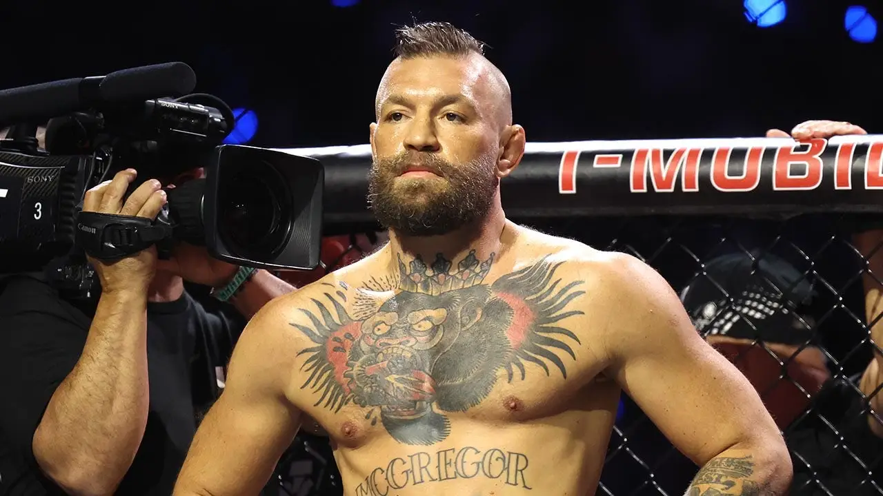 Conor McGregor is mocked by a WWE icon on 'Monday Night Raw'