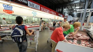 Costco is the preferred grocery choice for wealthier Americans, survey reveals